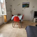 Duplex F2 Confort Proche Centre Avec Parking Gratuit Daire Montluçon