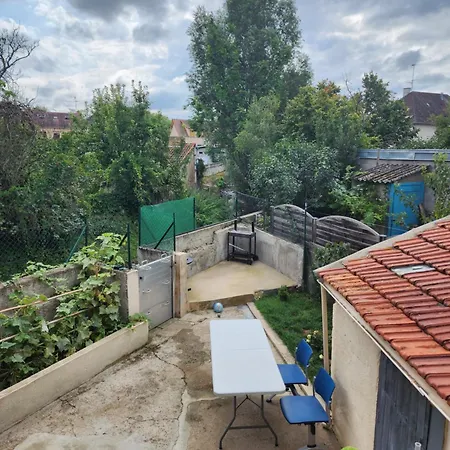 Duplex F2 Confort Proche Centre Avec Parking Gratuit Montluçon